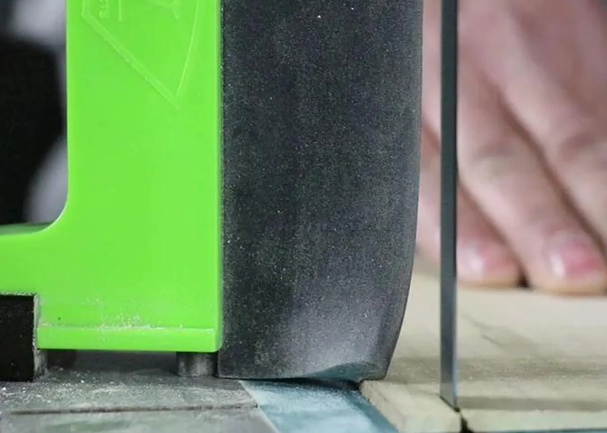 BOW GuidePRO Druckkamm für Bandsägen