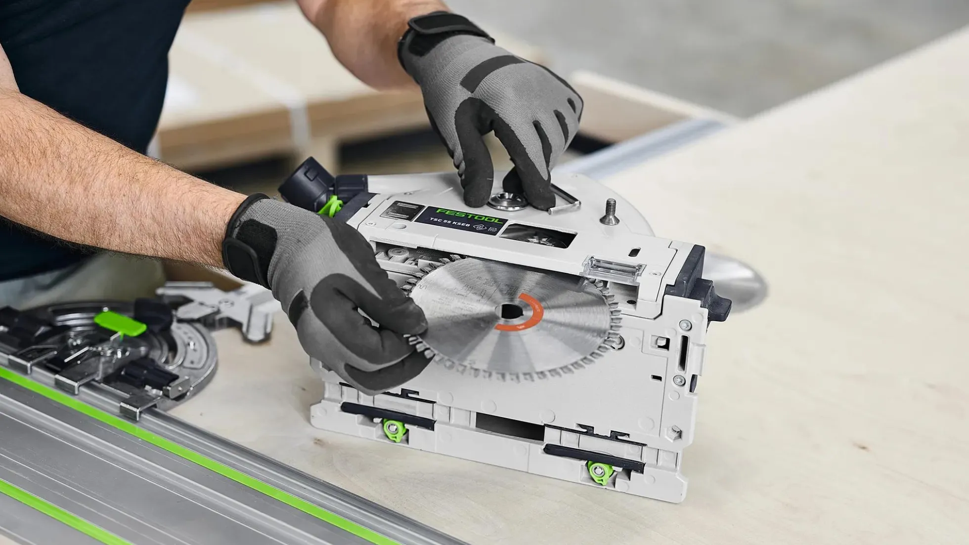 Festool Akku-Tauchsäge TSC 55 KSEB-Basic