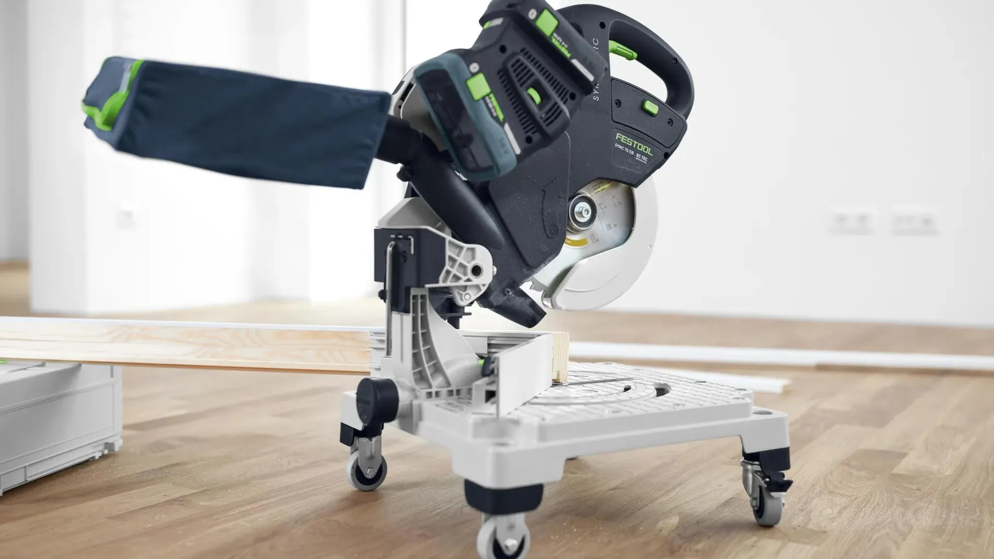Festool Leistensäge SYMMETRIC SYMC 70 EB-Basic