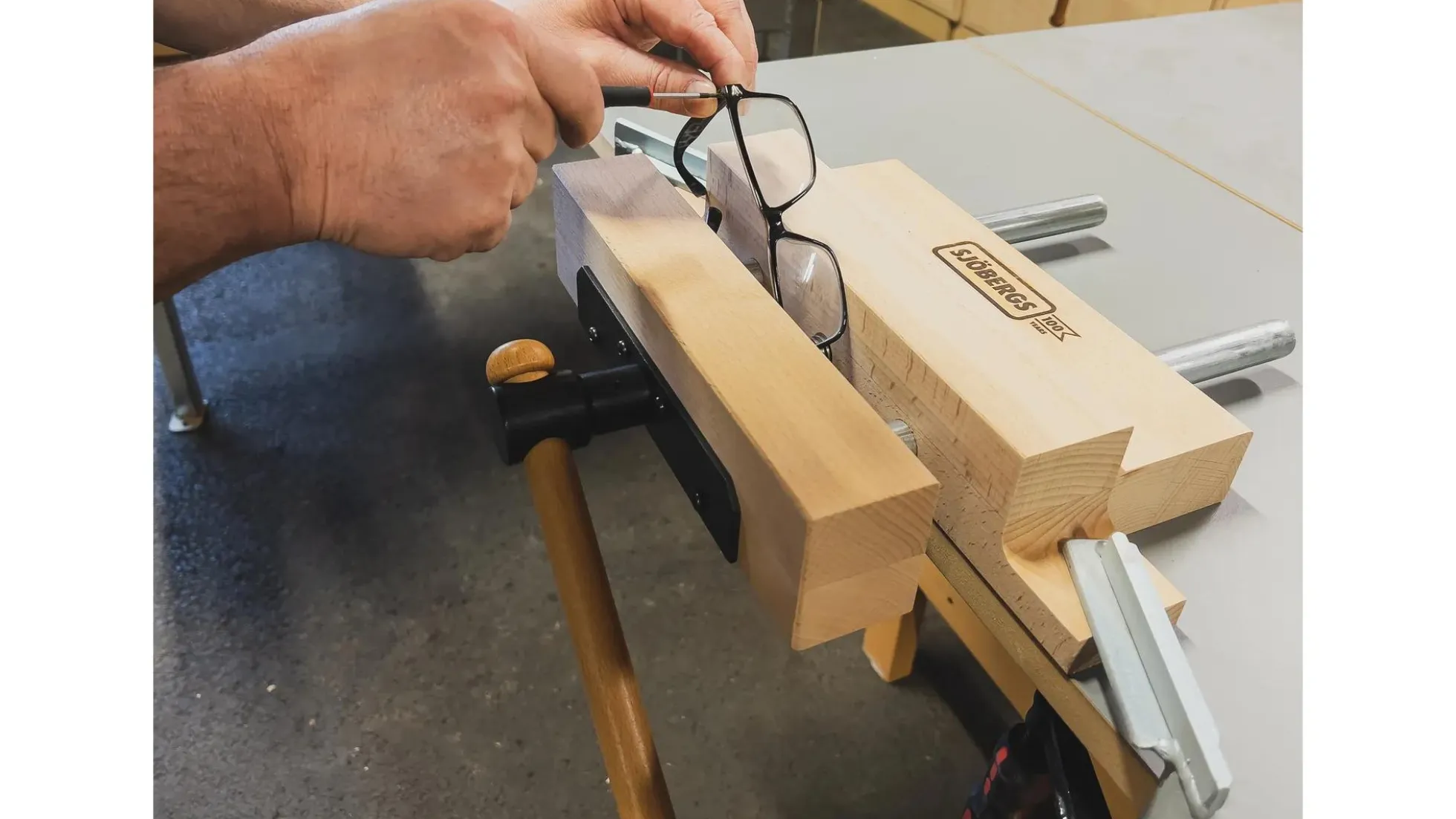 Klemmvorrichtung Sjöbergs "Smart Clamper"