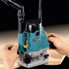 Makita Oberfräse RP1111CJFA