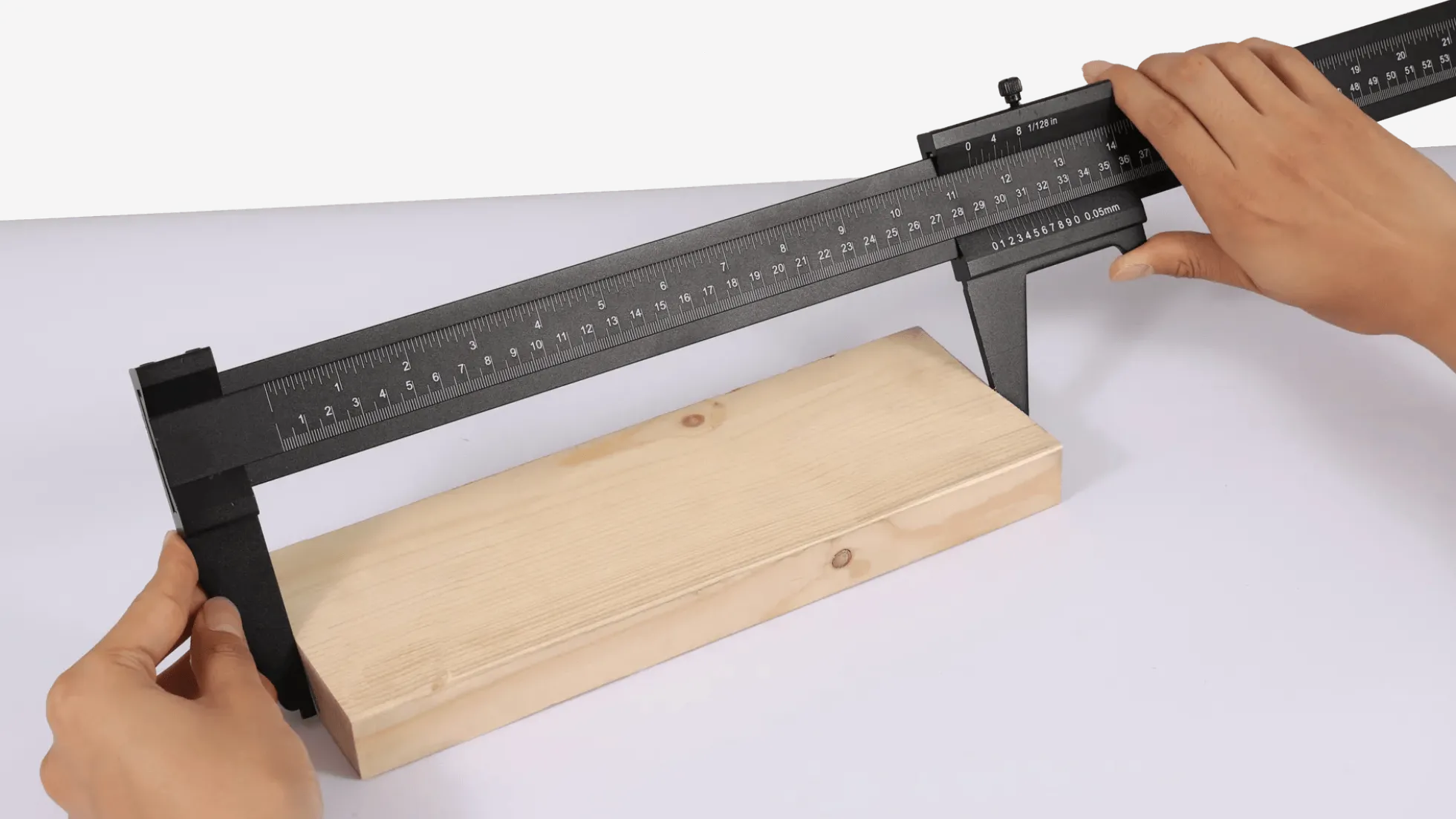Messschieber 610 mm