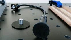 Metallteller mit Ø20mm Zapfen für Leuchten mit Magnetfuß