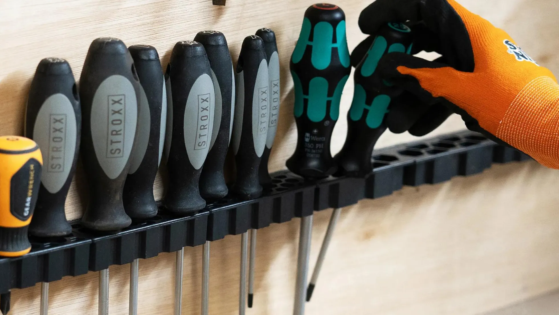 StealthMounts Wand-Organizer für Schraubendreher, 4 St.