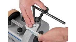 Tormek zentrierende Schleifvorrichtung für Messer