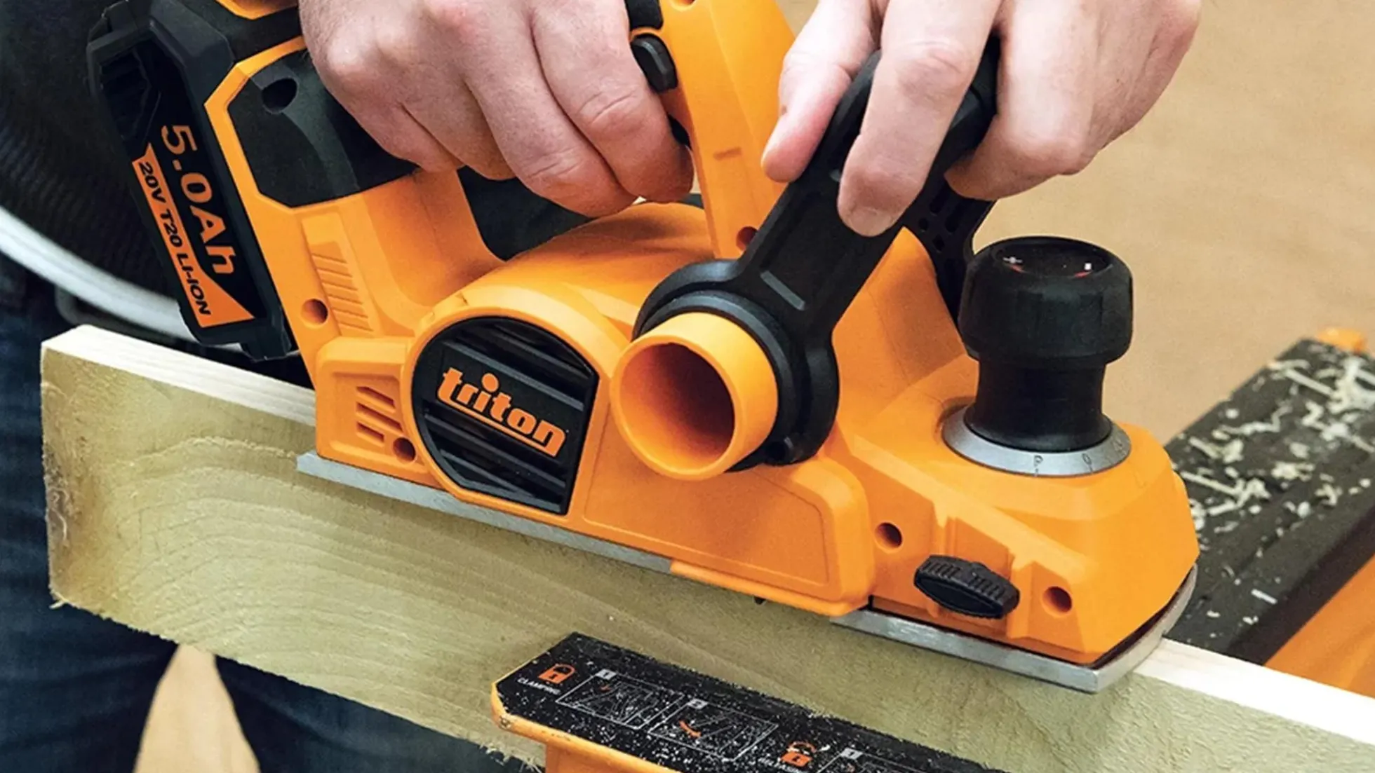 Triton Akku-Hobel mit bürstenlosem Motor 82mm