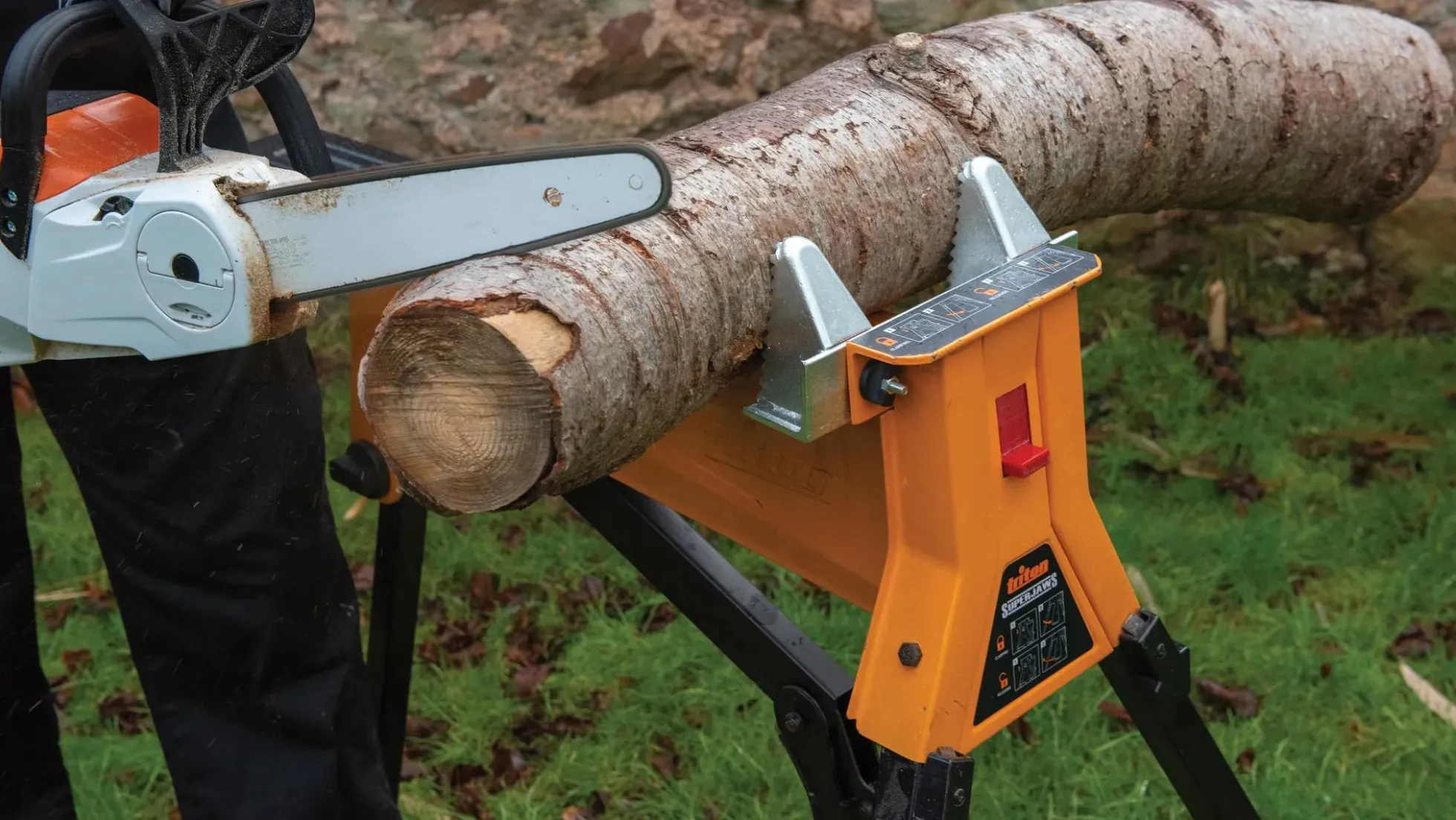 Triton Mobiler Spannbock Super Jaws
