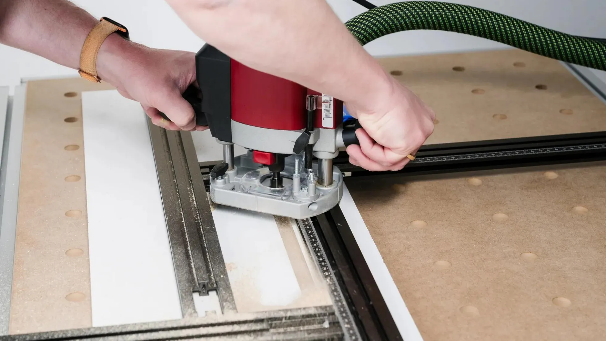 Variabler Fräsrahmen 700x700mm
